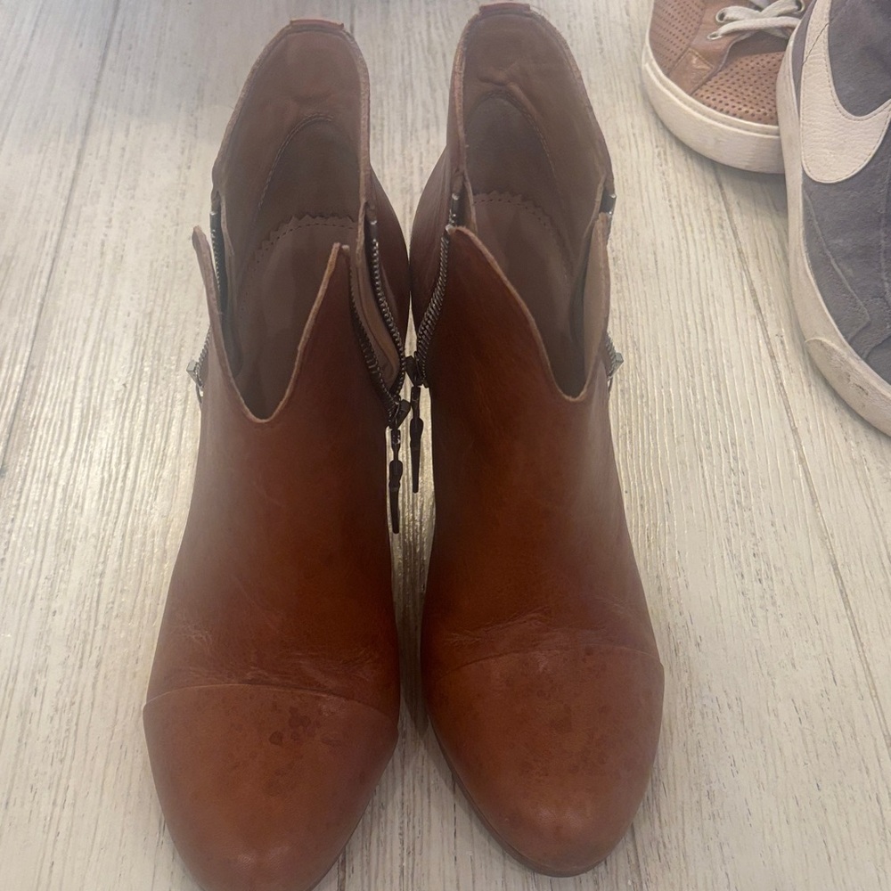 Rag & Bone Heeled Leather Ankle Boots